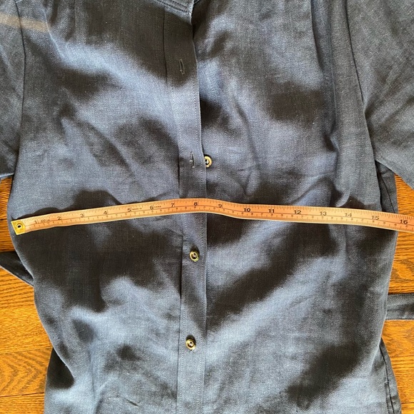 Stunning APC cotton shirt dress. Beautiful, classic piece. - Picture 7 of 7